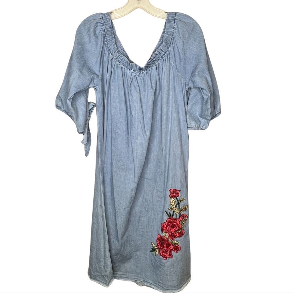 Speed Control Embroidered‎ Dress